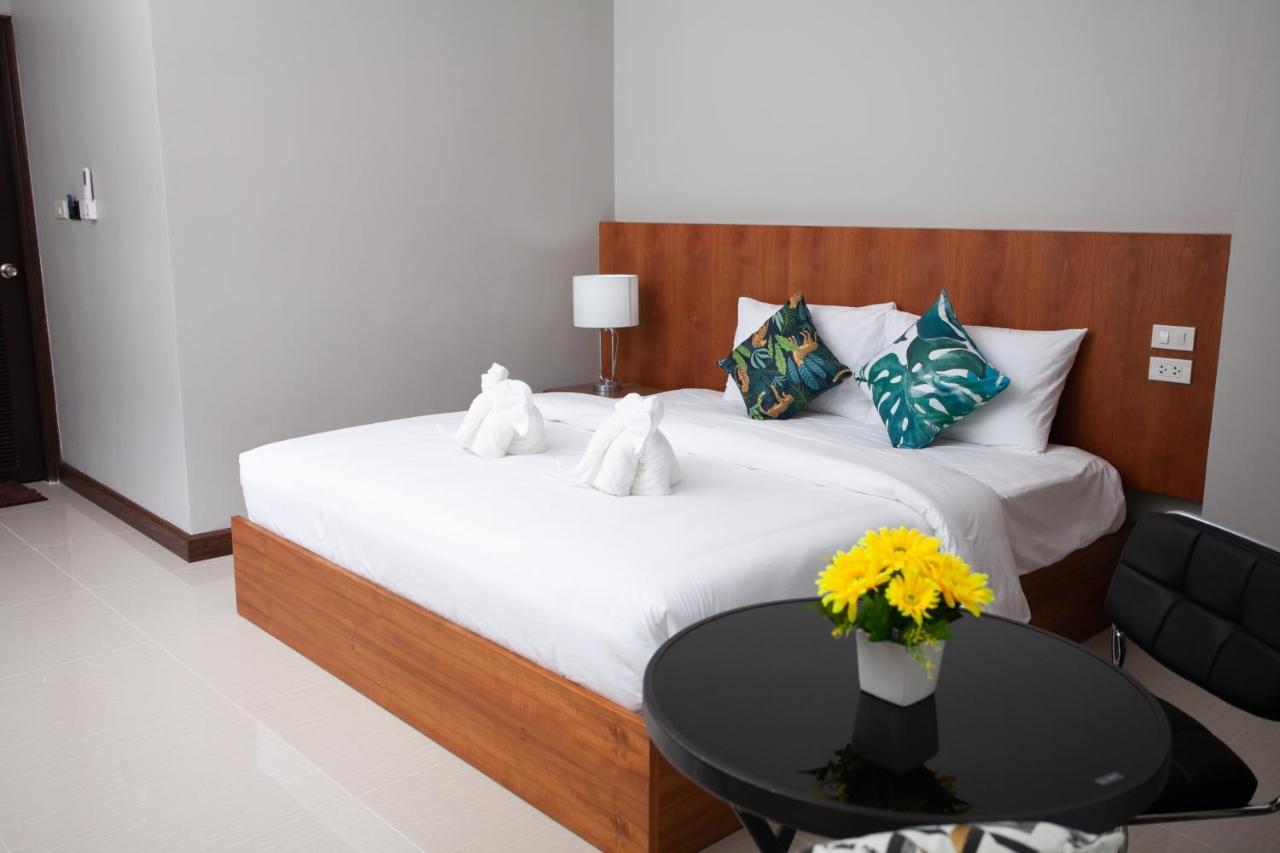 Hotel The Brown Boutique Patong Extérieur photo